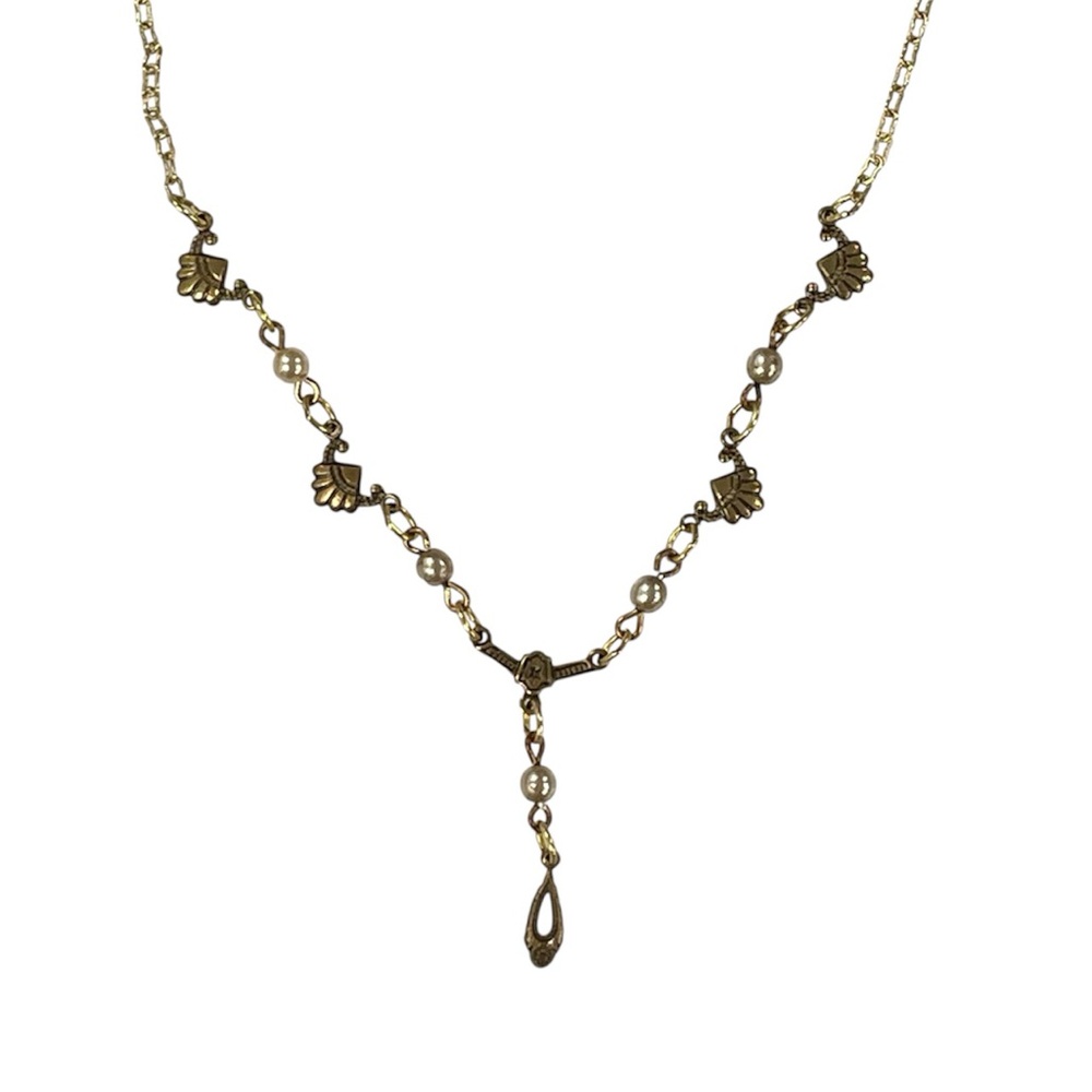Sadie Green Dainty Dangle Necklace